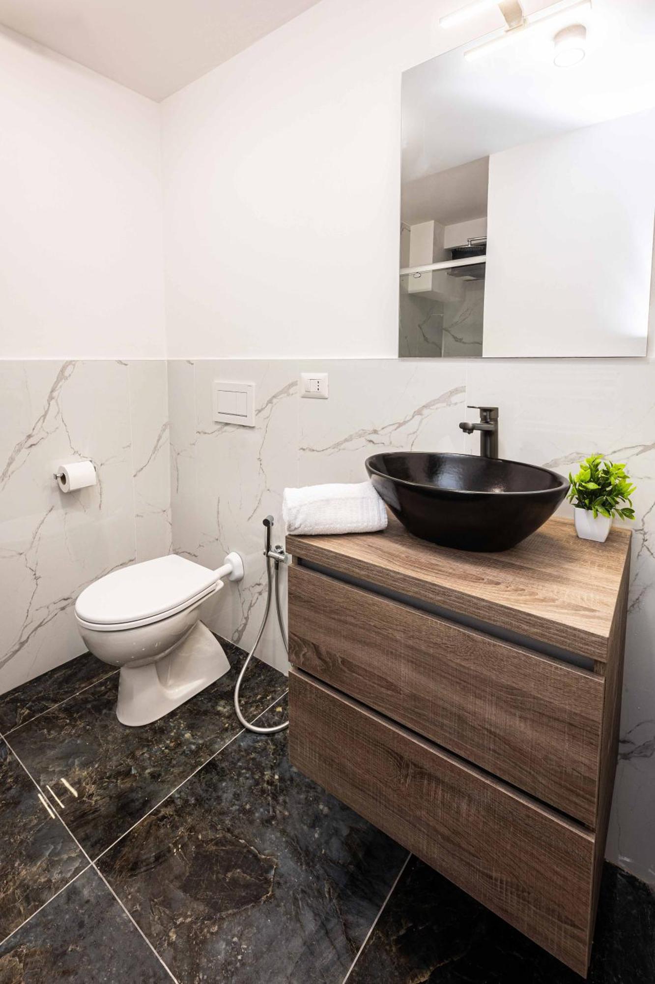 Al 18 Verona Rooms Eksteriør billede