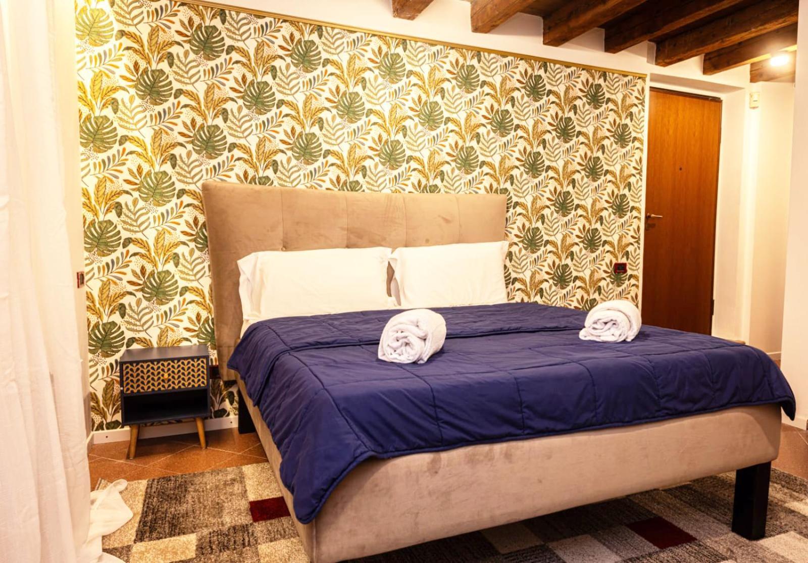 Al 18 Verona Rooms Eksteriør billede