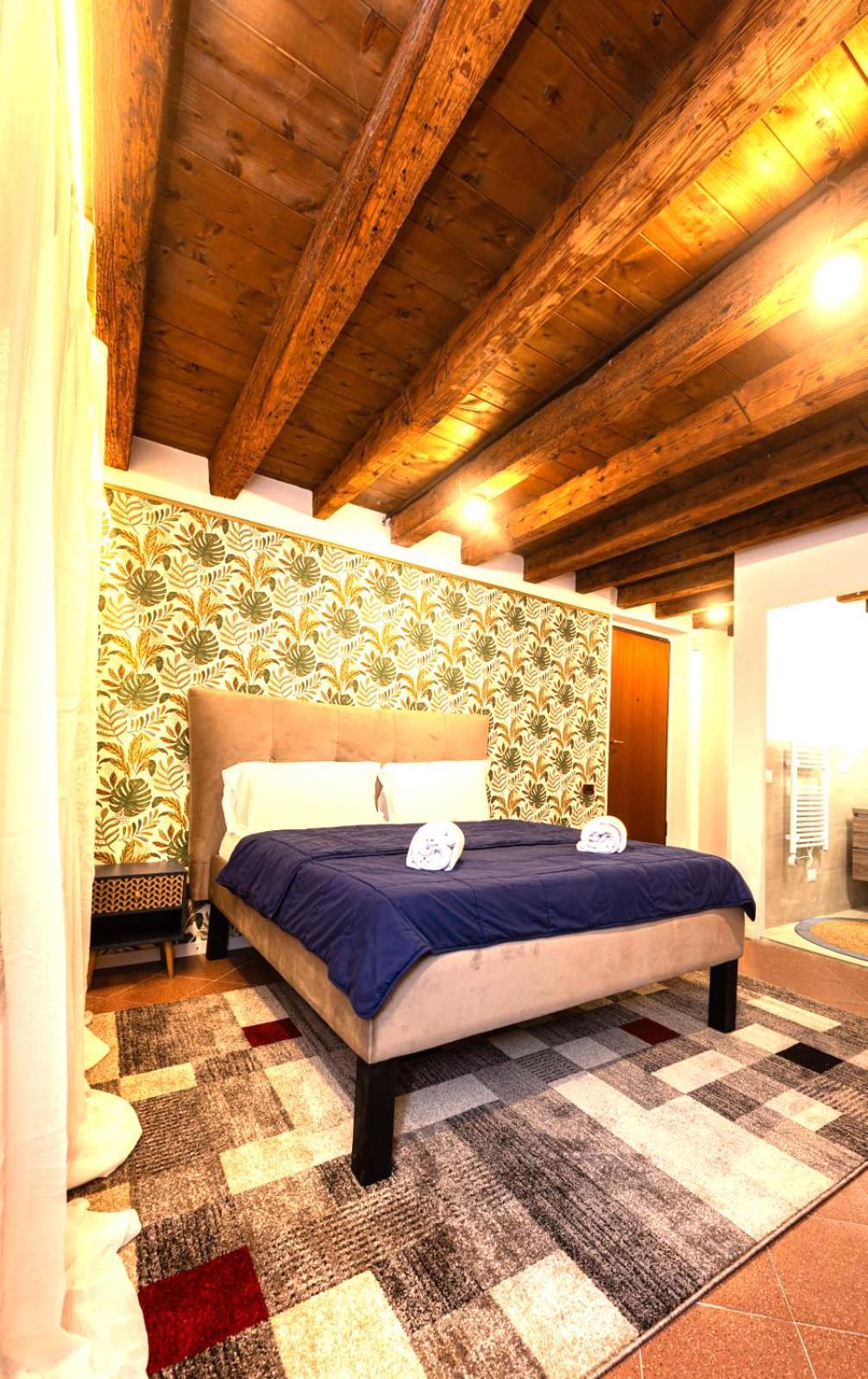 Al 18 Verona Rooms Eksteriør billede